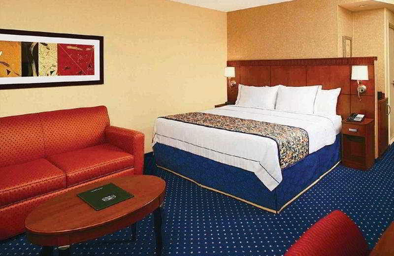 Courtyard By Marriott Providence Warwick Hotel Exterior photo